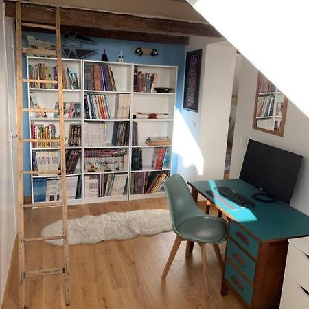 Charmant Studio A Proximite De La Gare Rer A Шату Экстерьер фото